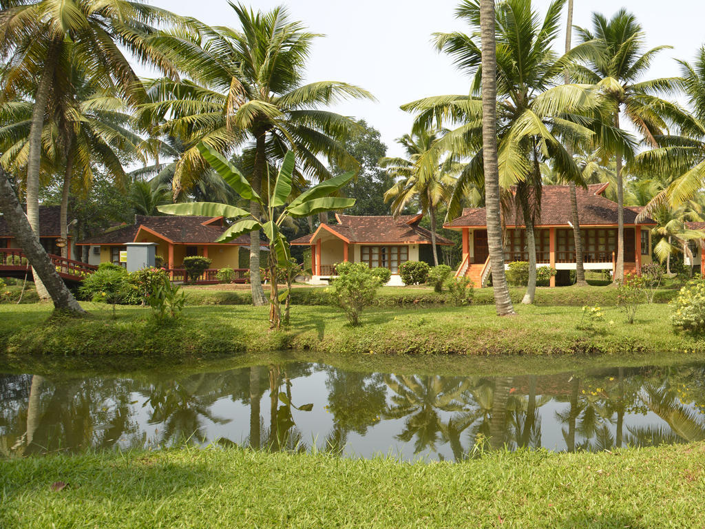 Club Mahindra Kumarakom Exterior photo